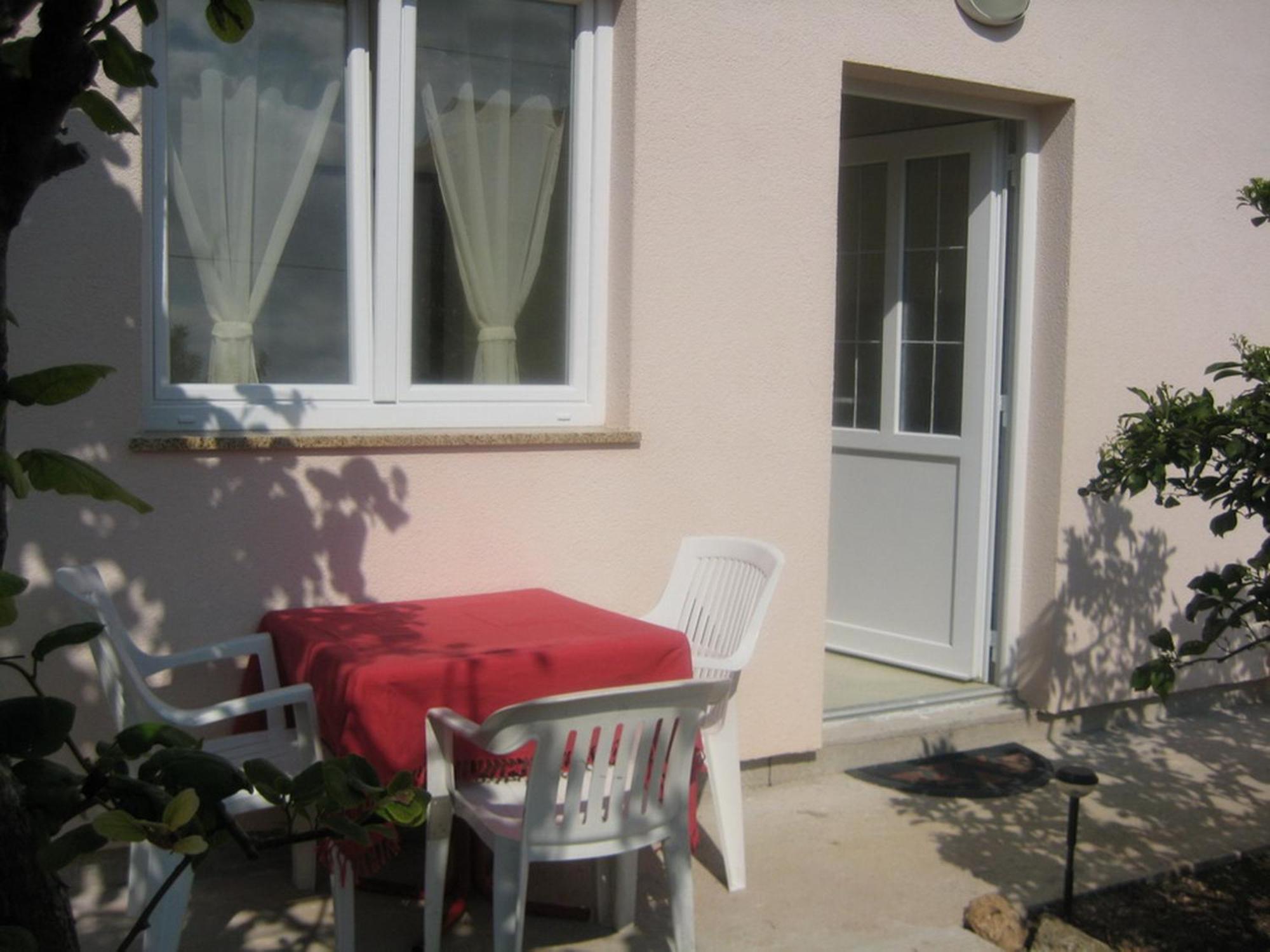Apartments Jakovcev Betina  Εξωτερικό φωτογραφία
