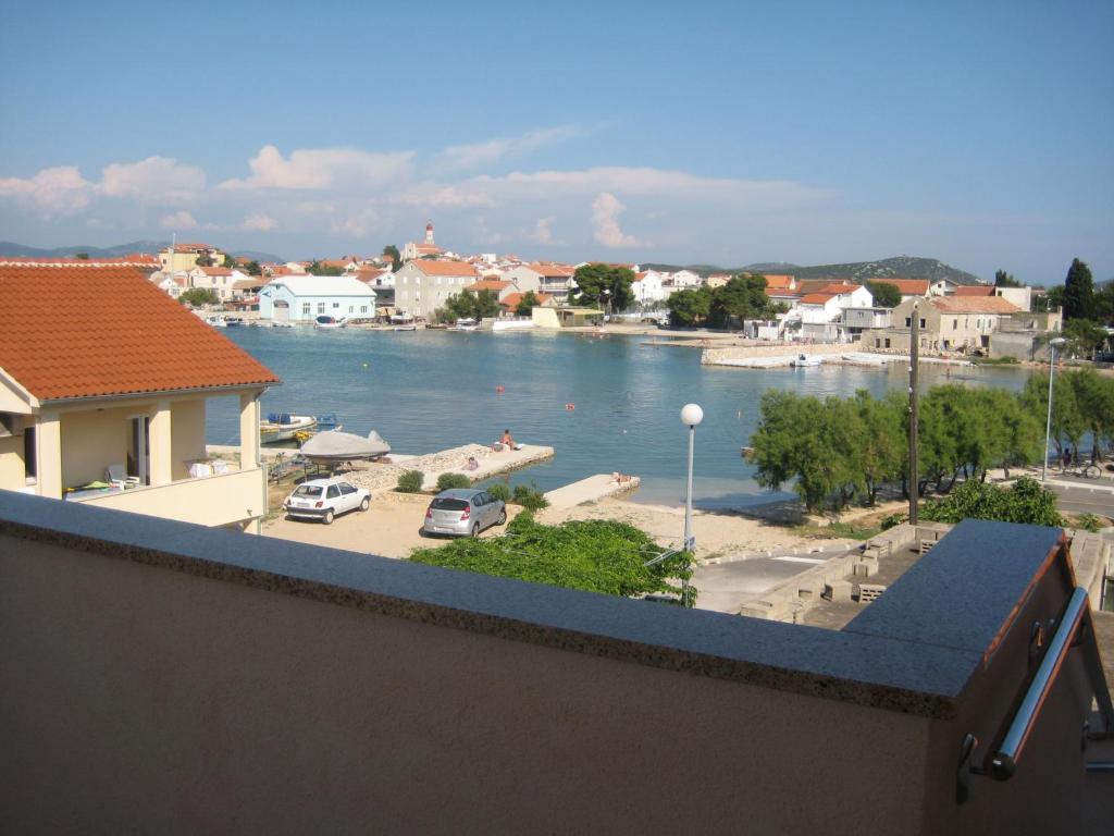 Apartments Jakovcev Betina  Εξωτερικό φωτογραφία
