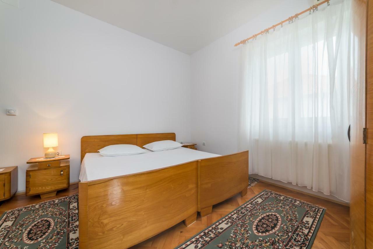 Apartments Jakovcev Betina  Εξωτερικό φωτογραφία