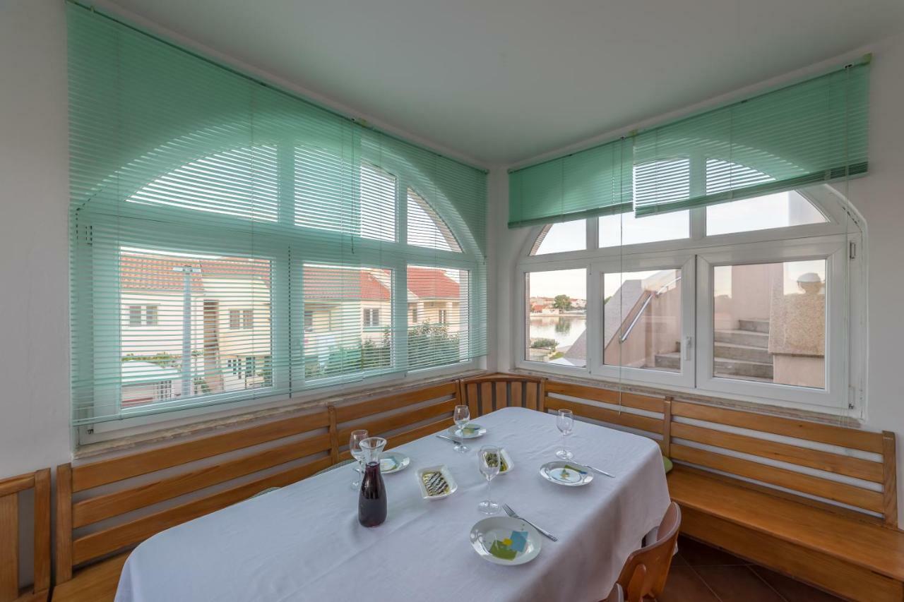 Apartments Jakovcev Betina  Εξωτερικό φωτογραφία