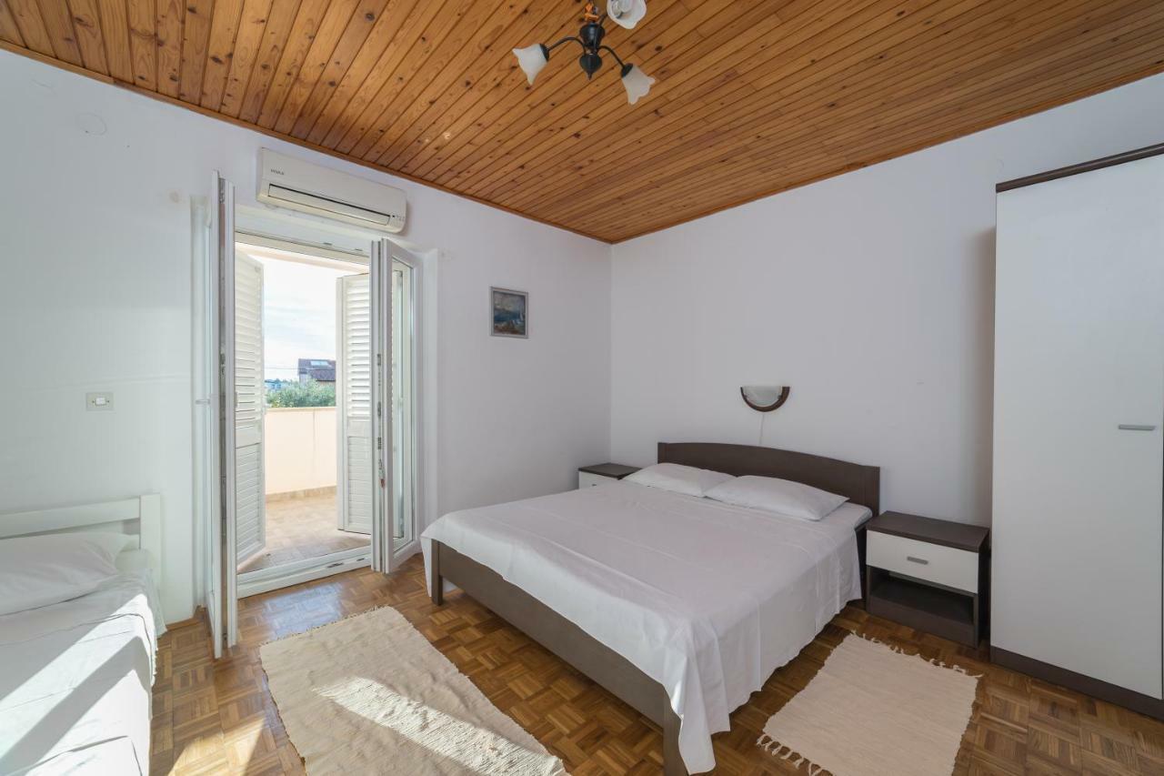 Apartments Jakovcev Betina  Εξωτερικό φωτογραφία